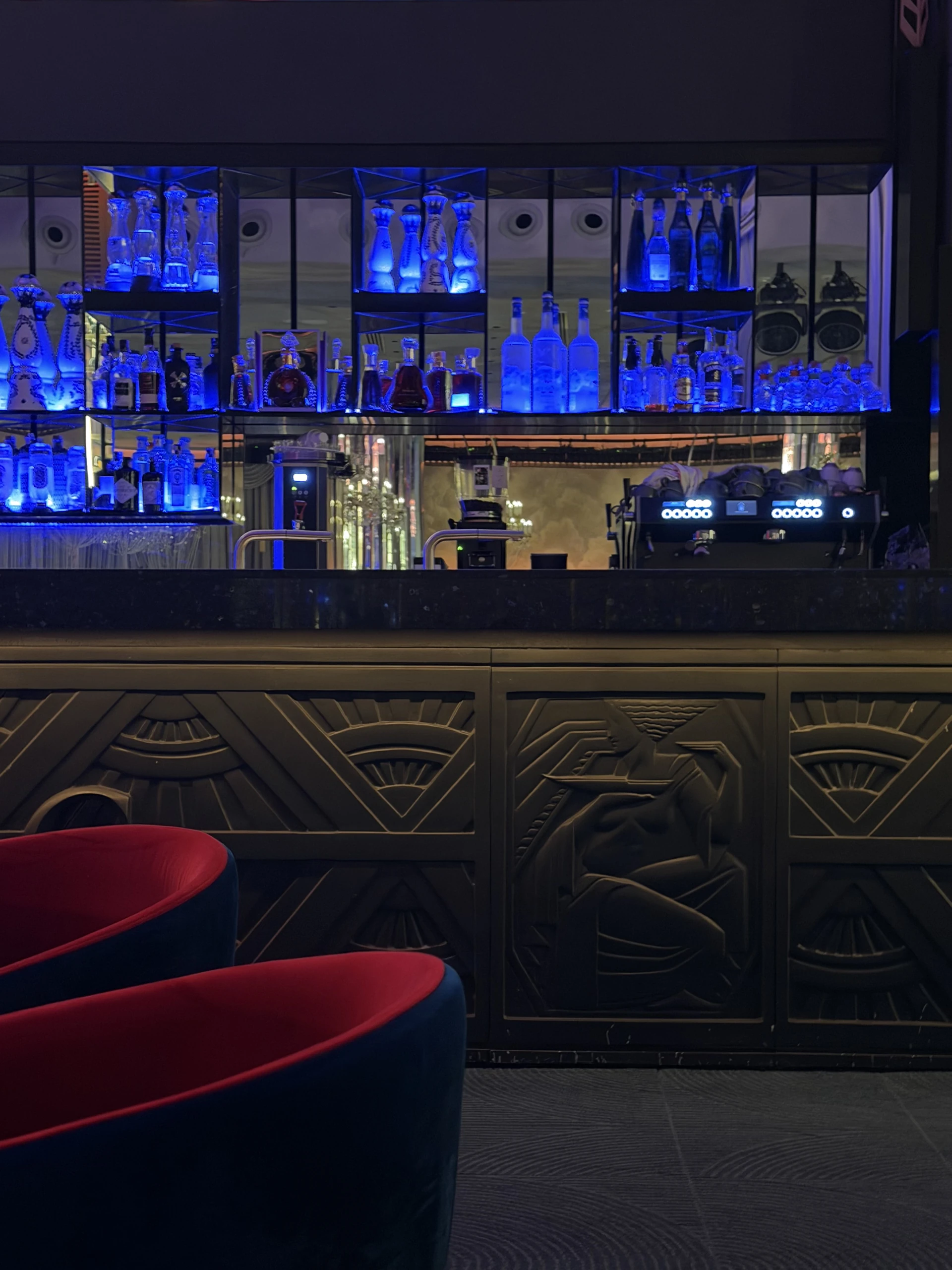 CLC Restaurant — Фирменные туалеты — 13