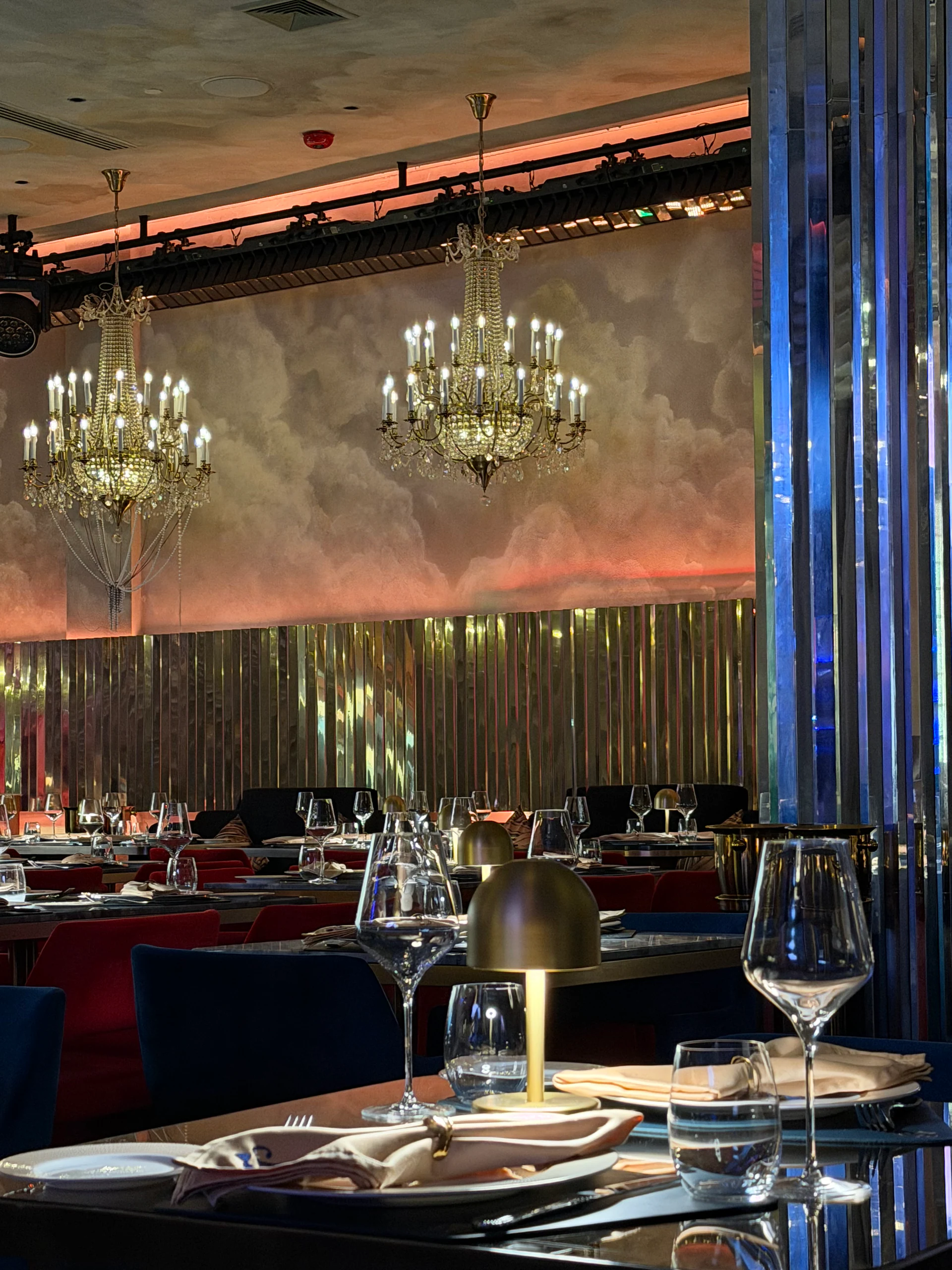 CLC Restaurant — Interior — project view 4