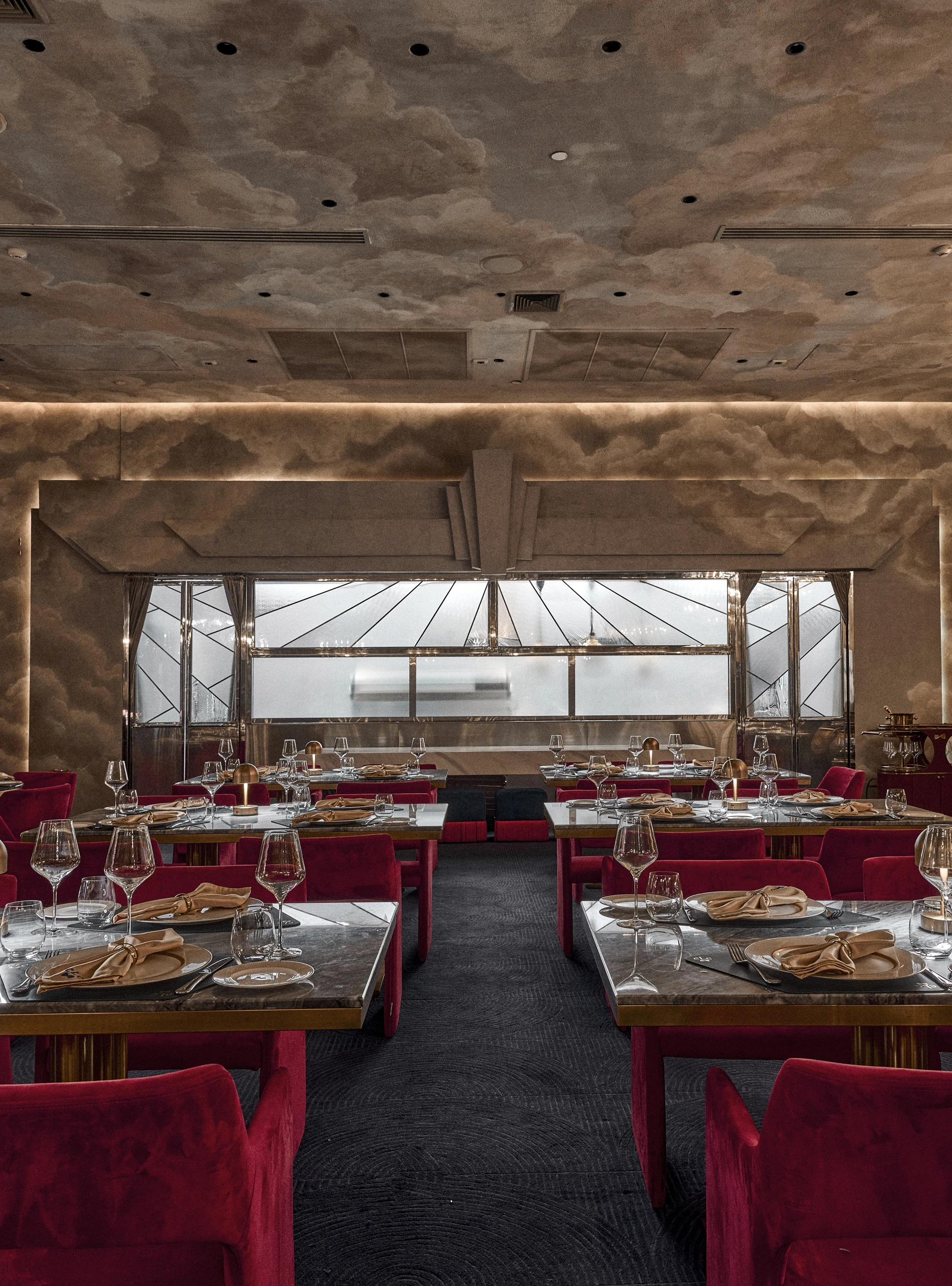 CLC Restaurant — Интерьер — 08