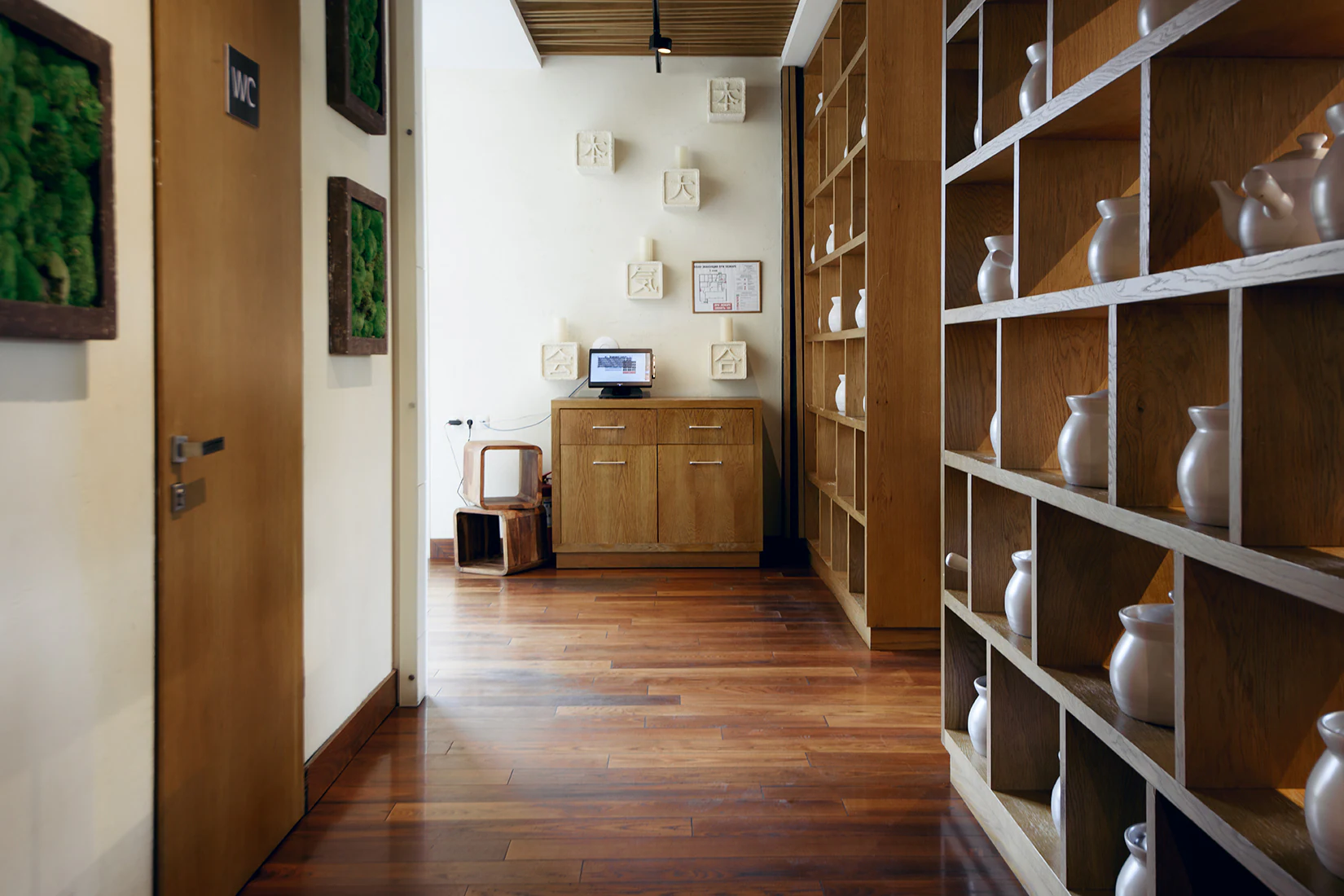 Yakitoriya — Washrooms & kintsugi — project view 8